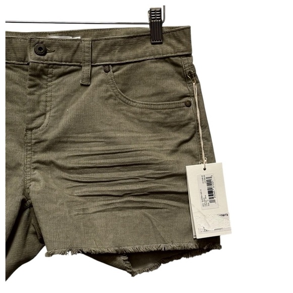 Carve Designs Oahu 4 inch Corduroy Shorts Olive Size 10 NEW - Picture 5 of 9